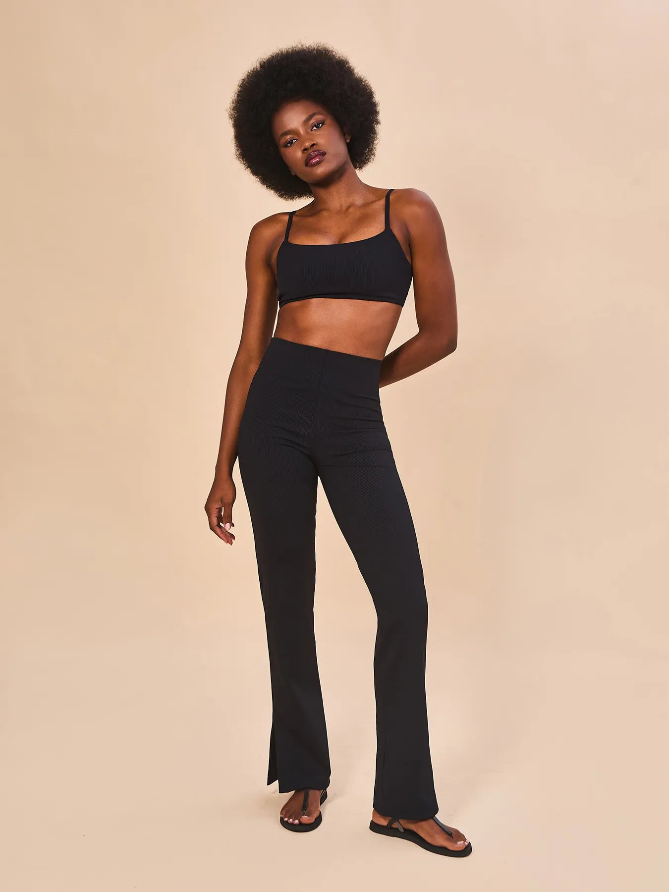 Calça Canelada UV Com Proteção Solar FEM - PRETO