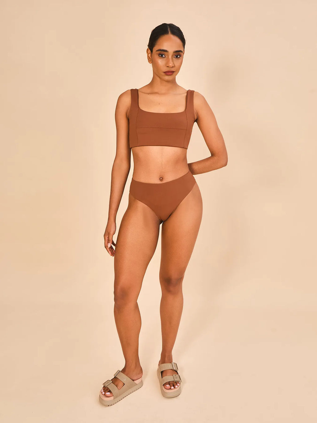 Biquíni Conjunto Fit Color UV Com Proteção Solar FEM - MARROM